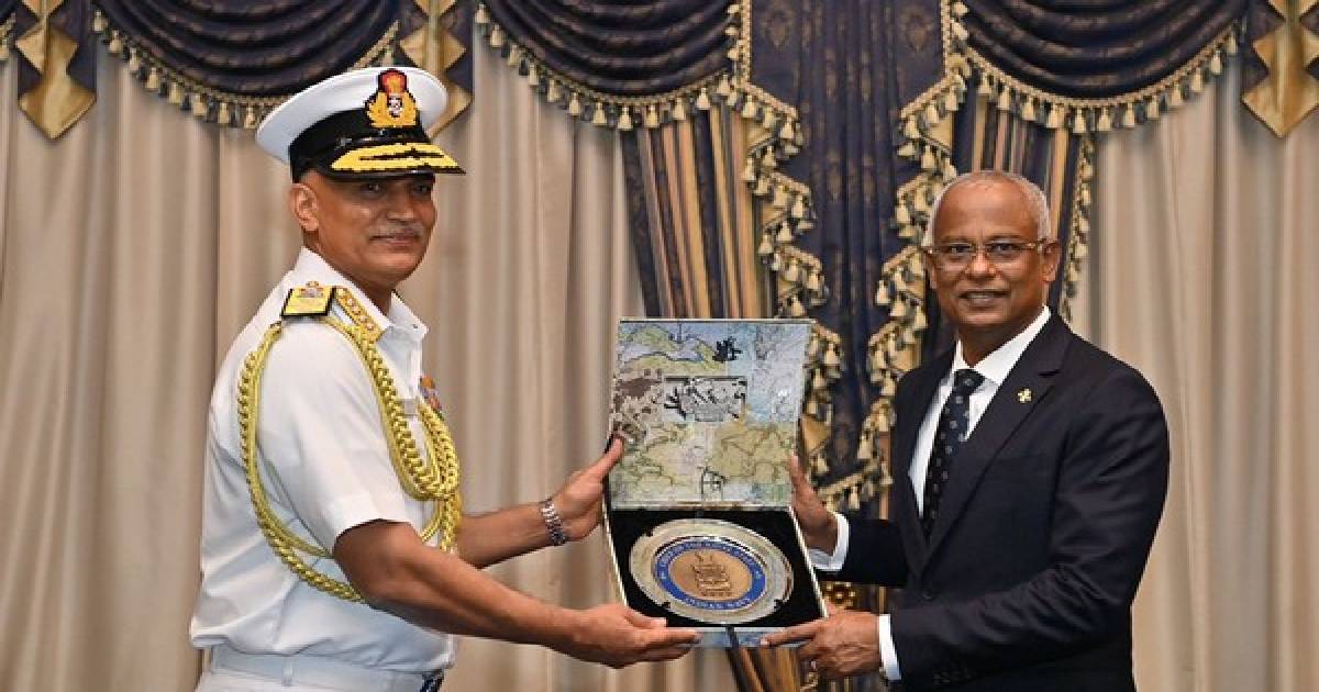 Indian Naval Chief visits Maldives in first oversees visit since assuming office